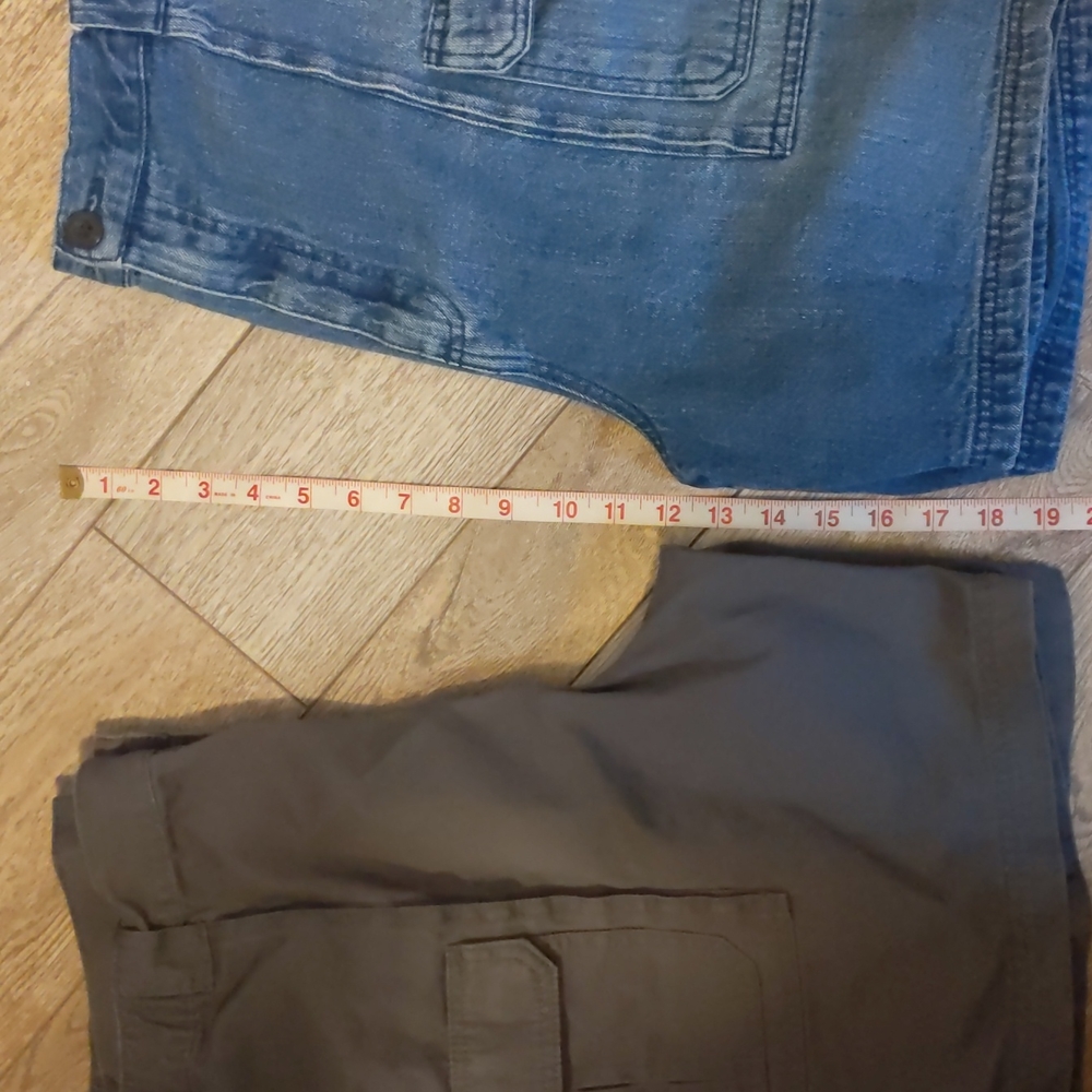 Two (2) Men's Shorts 40" waist - Picture 4 of 13